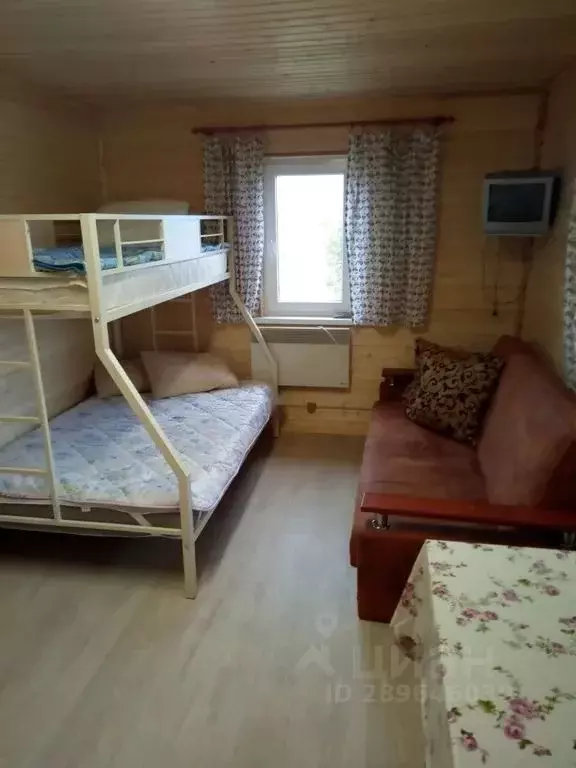 Дом в Карелия, Беломорский муниципальный округ, д. Ендогуба 2 (30 м) - Фото 1