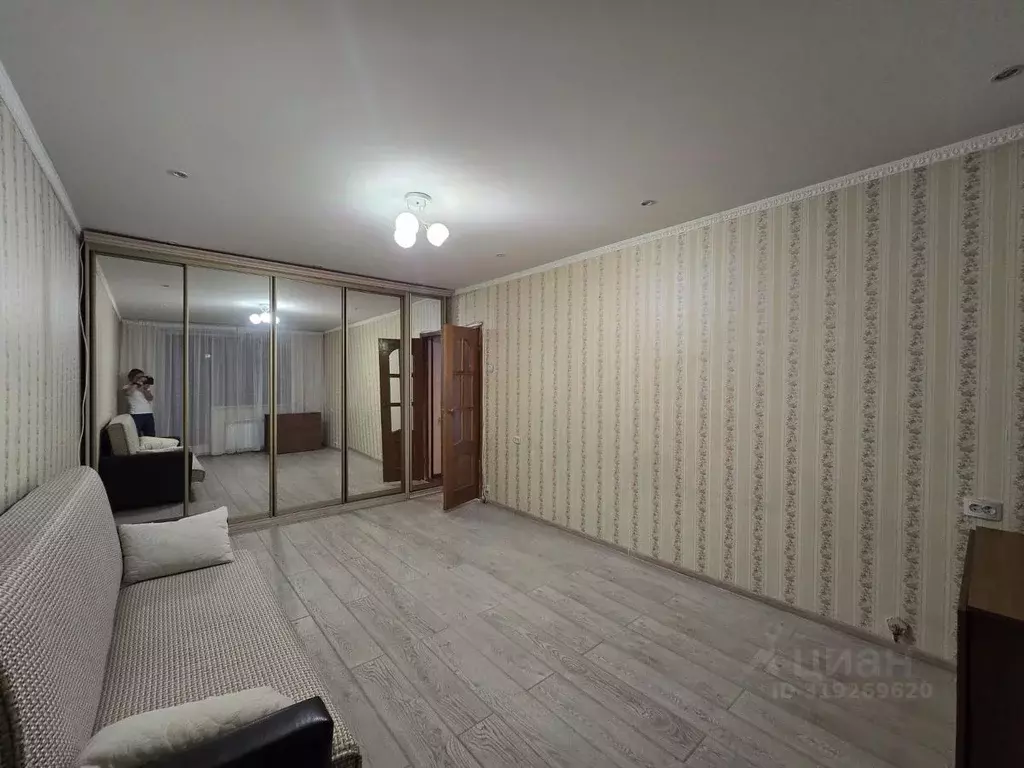 2-к кв. Москва Старобитцевская ул., 17К2 (60.0 м) - Фото 0