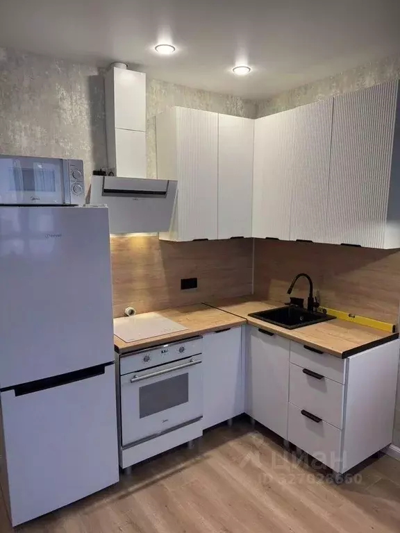 Студия Москва ул. Братьев Гранат, 8 (21.0 м) - Фото 2