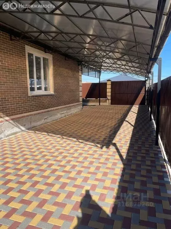 Дом в Ставрополь, улица Роз (120 м) - Фото 2