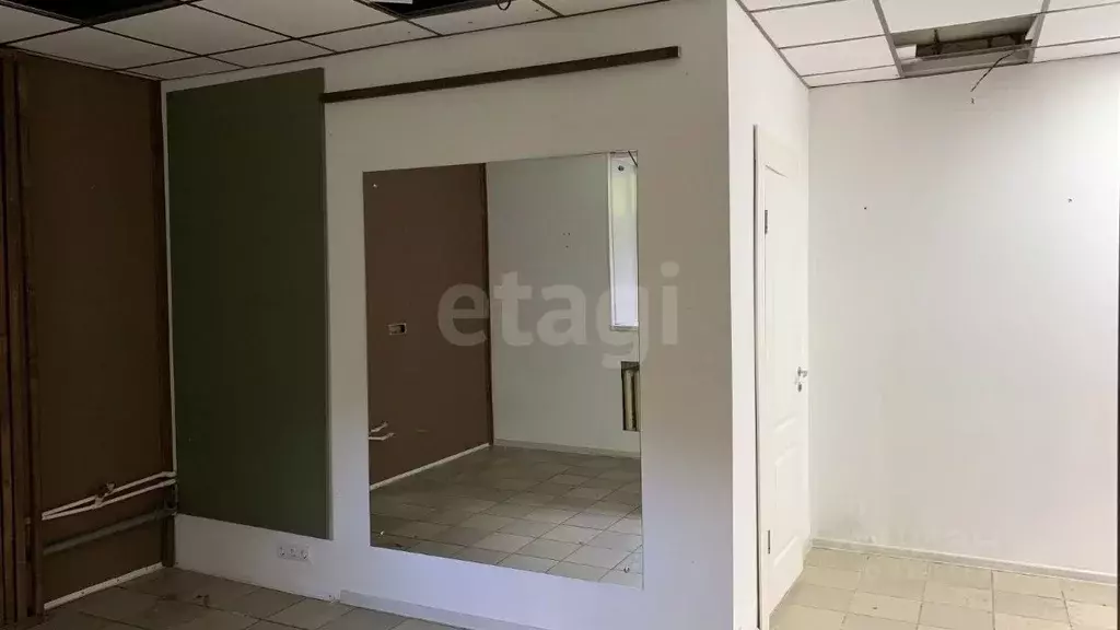 Помещение свободного назначения в Коми, Сыктывкар ул. Маегова, 21 (35 ... - Фото 2