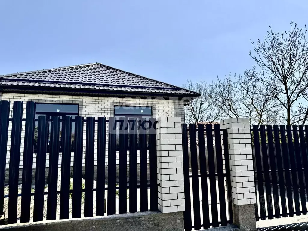 Дом в Краснодарский край, Новороссийск городской округ, Семигорский ... - Фото 2