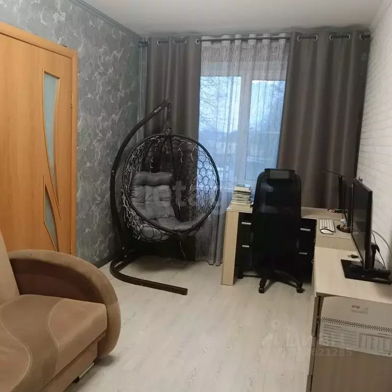2-к кв. Псковская область, Остров 1 Мая ул., 2 (44.0 м) - Фото 0