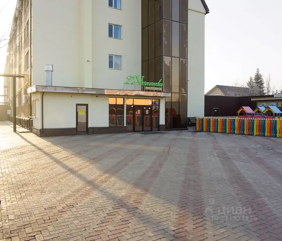 Офис в Башкортостан, Уфа ул. Защитников Отечества, 6 (372 м) - Фото 0
