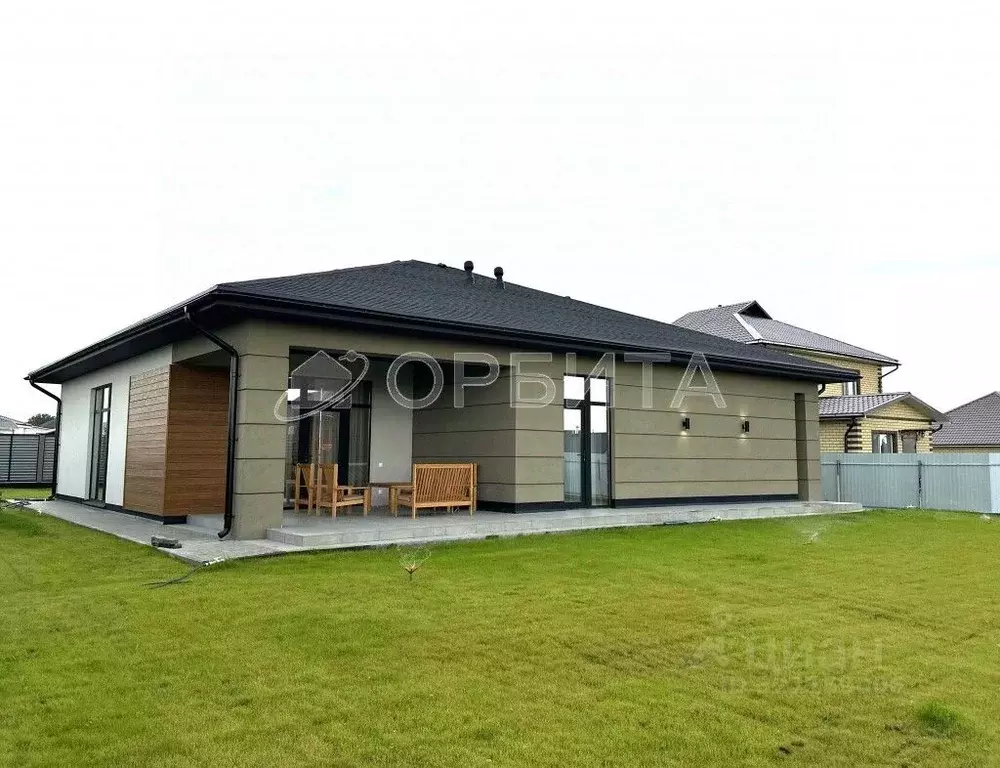 Дом в Тюменская область, Тюменский район, с. Кулаково  (208 м) - Фото 2