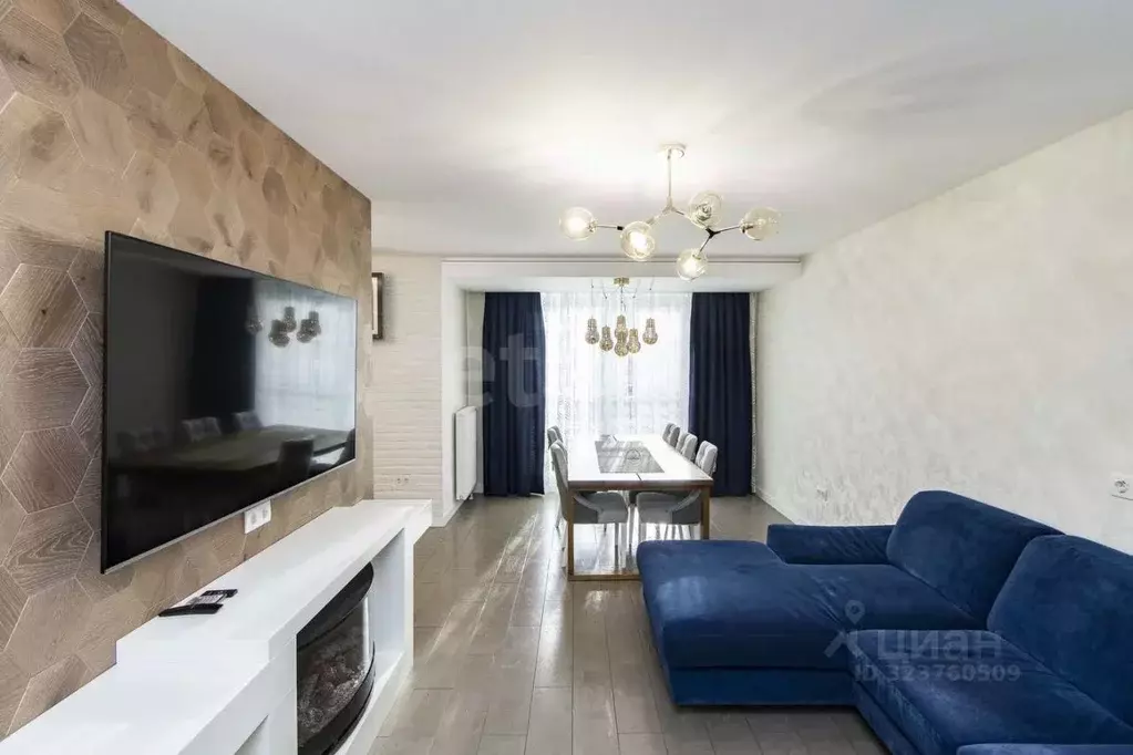 5-к кв. Тюменская область, Тюмень ул. 50 лет Октября, 57Ак1 (130.0 м) - Фото 1