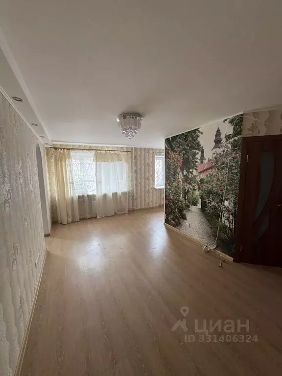 2-к кв. Мурманская область, Мурманск ул. Капитана Егорова, 17 (45.8 м) - Фото 2