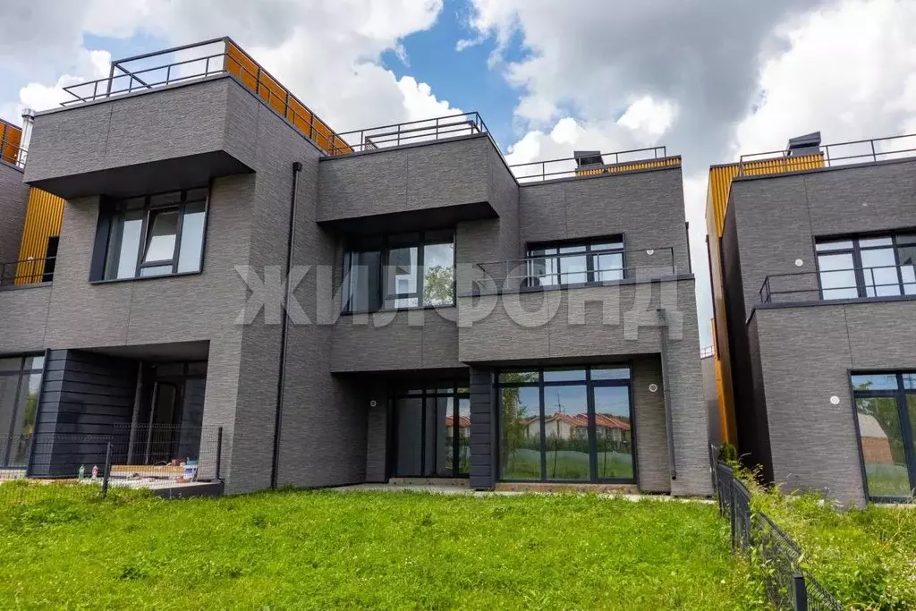 Таунхаус в Хабаровский край, Хабаровск ул. Лазо (235 м) - Фото 1