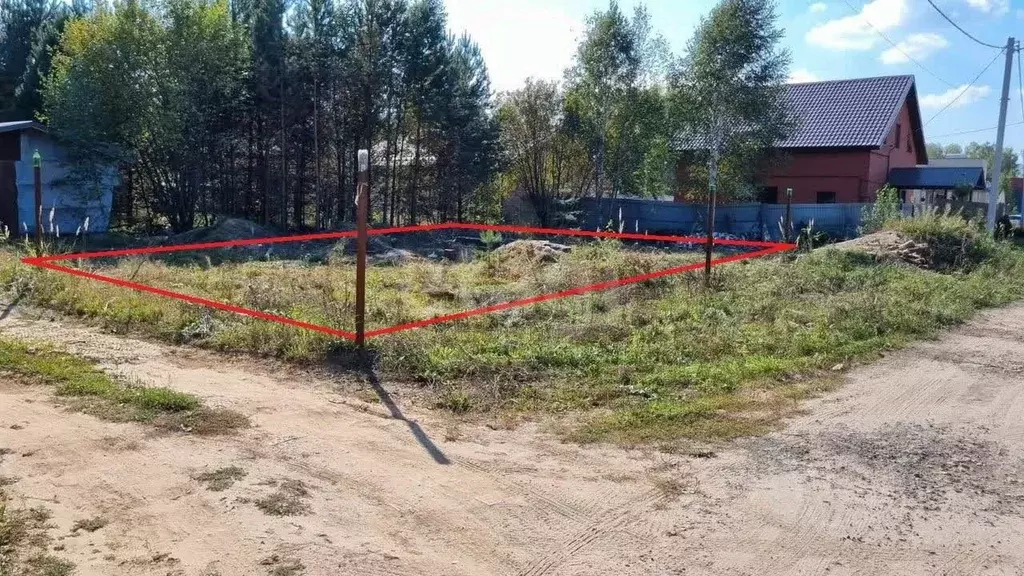Участок в Татарстан, Высокогорский район, с. Семиозерка ул. Батыршина, ... - Фото 0