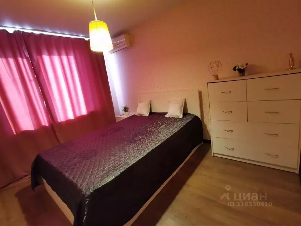 2-к кв. Хабаровский край, Хабаровск ул. Блюхера, 14 (55.0 м) - Фото 0