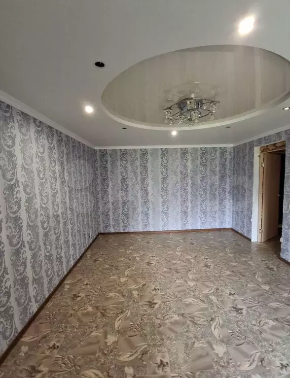 1-к. квартира, 42 м, 1/10 эт. - Фото 1