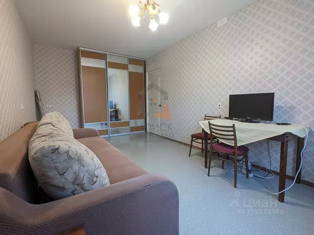 1-к кв. Кировская область, Киров ул. 65-летия Победы, 3 (32.0 м) - Фото 1