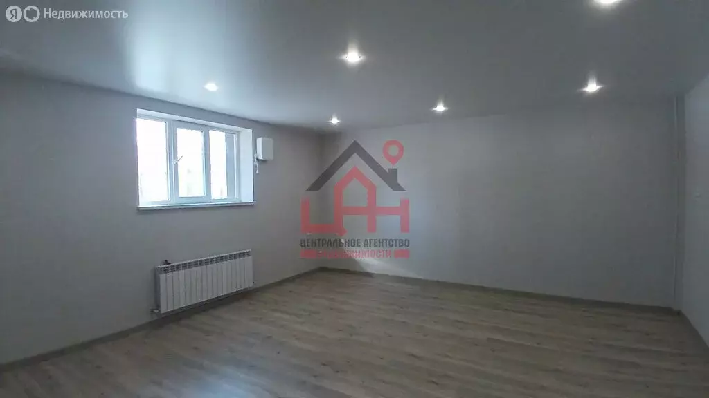 Квартира-студия: Ессентуки, улица Кленовая Роща, 8 (45.3 м) - Фото 1