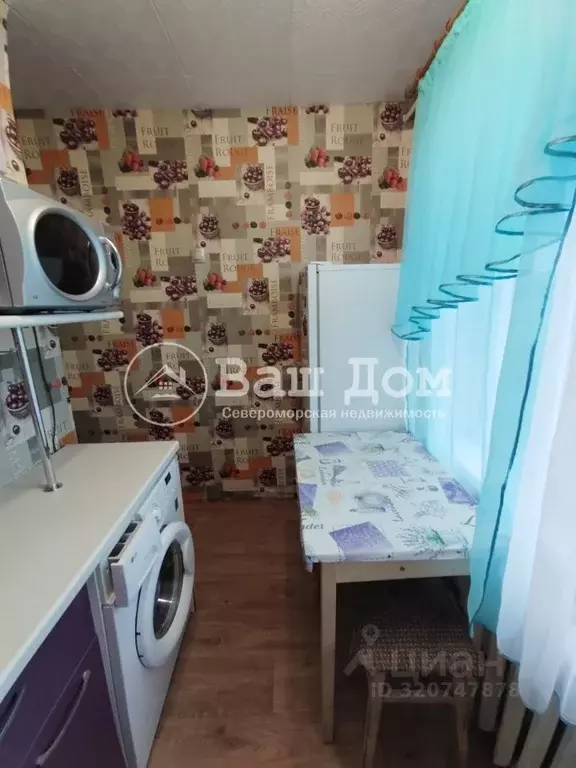 2-к кв. Мурманская область, Североморск ул. Сгибнева, 8 (43.1 м) - Фото 2