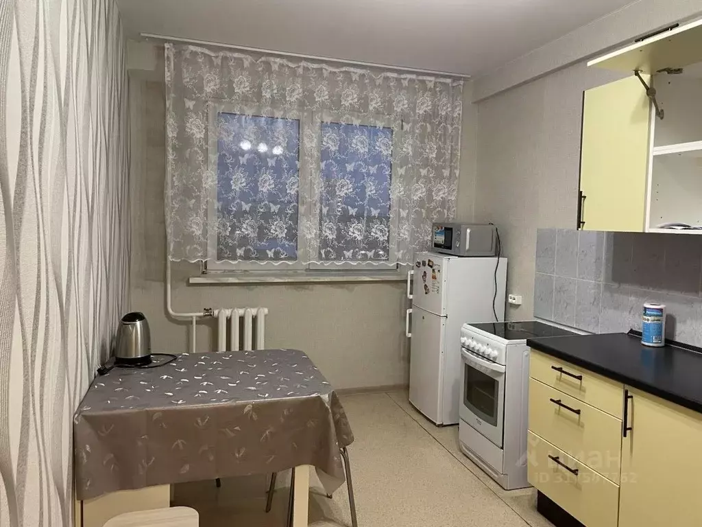 1-к кв. Тюменская область, Тюмень Харьковская ул., 59/5 (45.3 м) - Фото 0