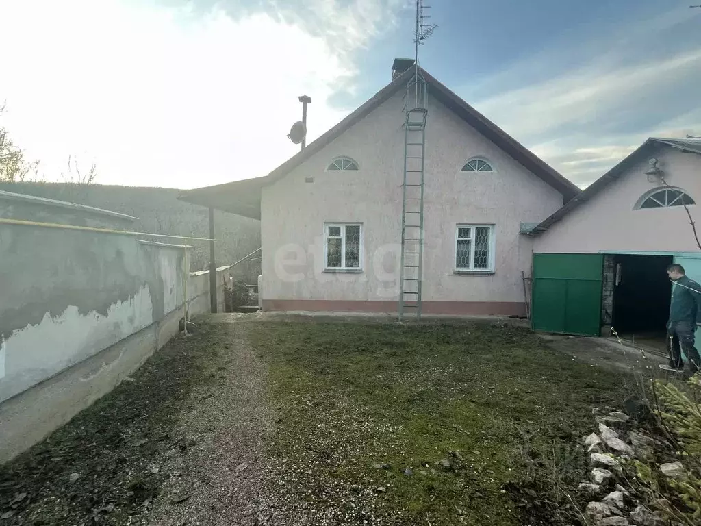 Дом в Крым, Симферопольский район, Перовское с/пос, Мелиоратор ... - Фото 1