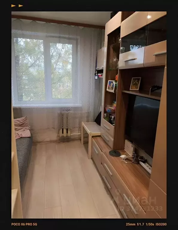 Комната Новгородская область, Великий Новгород ул. Попова, 15к1 - Фото 0