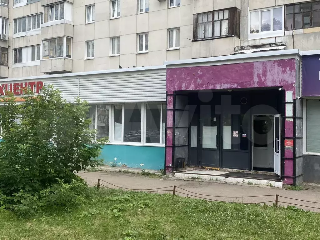 Помещение на красной линии 134 м - Фото 1