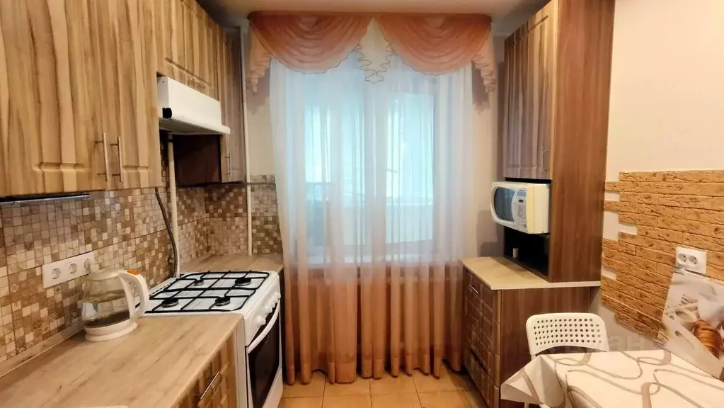 2-к кв. Калужская область, Козельск Заводская ул., 9а (49.1 м) - Фото 2