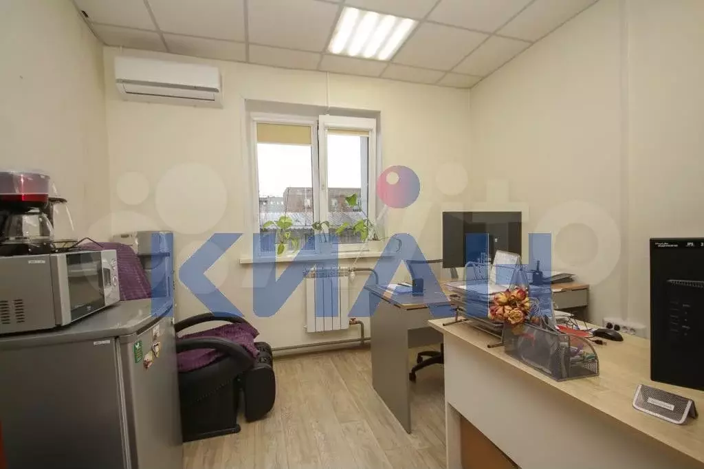 Компактный офис в деловом центре - Фото 0