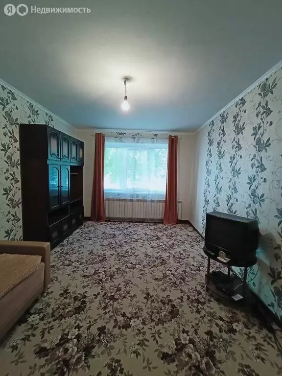 1-комнатная квартира: Саратов, улица имени И.С. Левина, 5 (37 м) - Фото 1