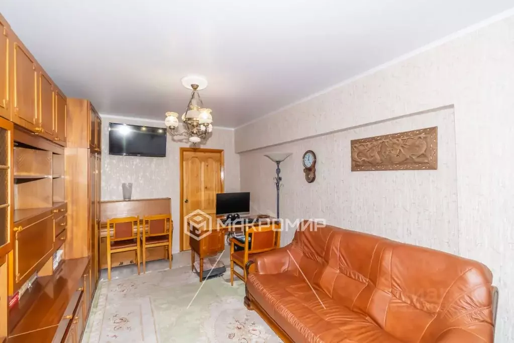 2-к кв. Челябинская область, Челябинск ул. Кирова, 167 (51.0 м) - Фото 2