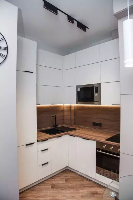 2-к кв. Краснодарский край, Сочи ул. Конституции СССР, 18А (35.0 м) - Фото 2