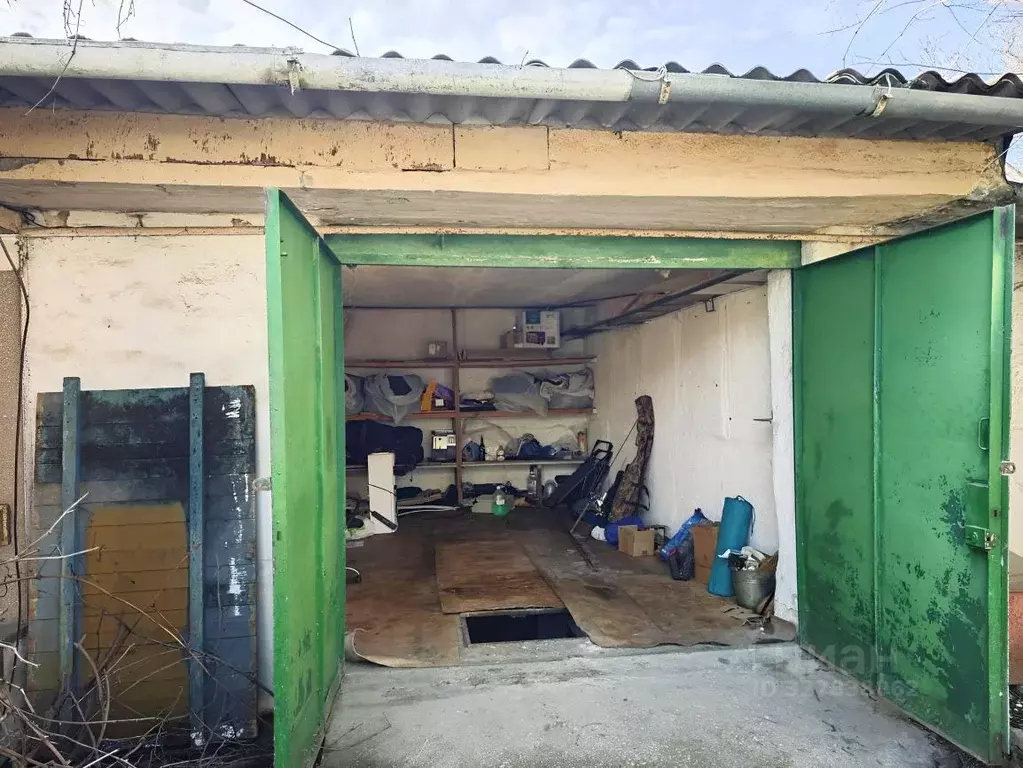 Гараж в Крым, Симферополь ул. Балаклавская, 33 (25 м) - Фото 2