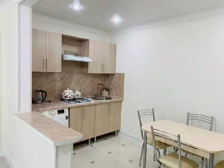 2-к кв. Дагестан, Махачкала ул. Джамбулатова, 62Б (60.0 м) - Фото 1