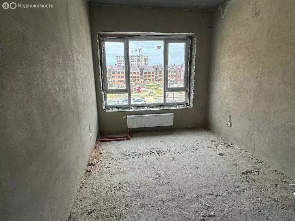 3-комнатная квартира: Тюмень, улица Монтажников, 16 (64.9 м) - Фото 0