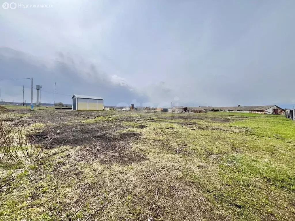 Участок в село Татарская Тавла, улица Ф.Секаева (20 м) - Фото 1