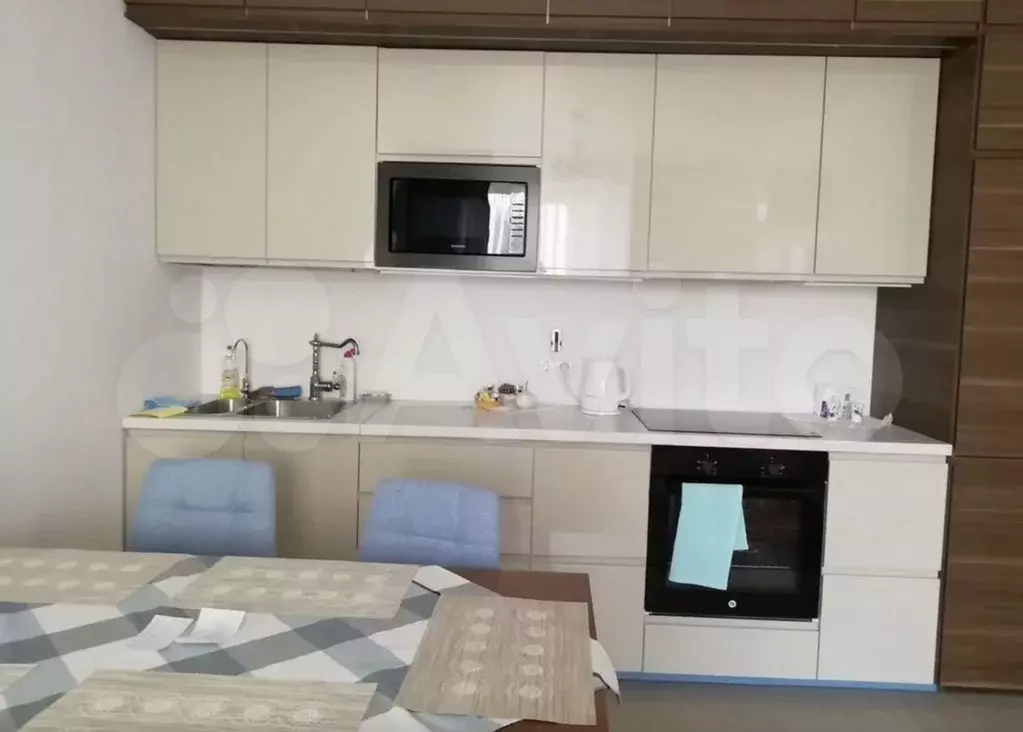 2-к. квартира, 60 м, 4/12 эт. - Фото 0