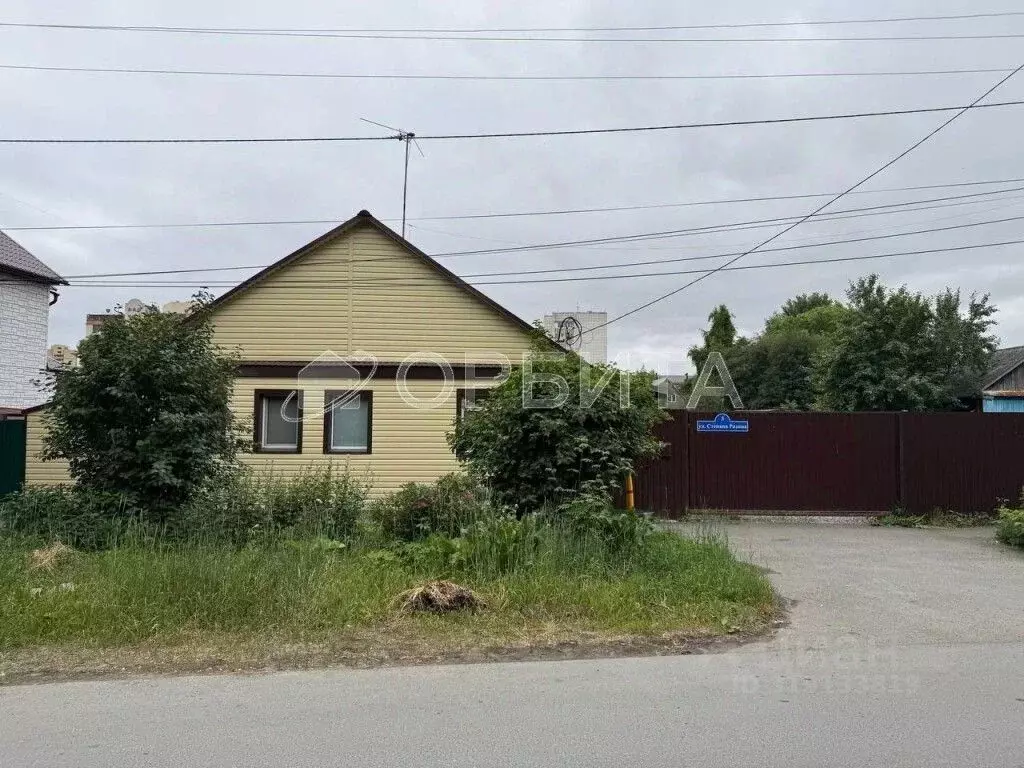 Дом в Тюменская область, Тюмень ул. Степана Разина, 3 (76 м) - Фото 1