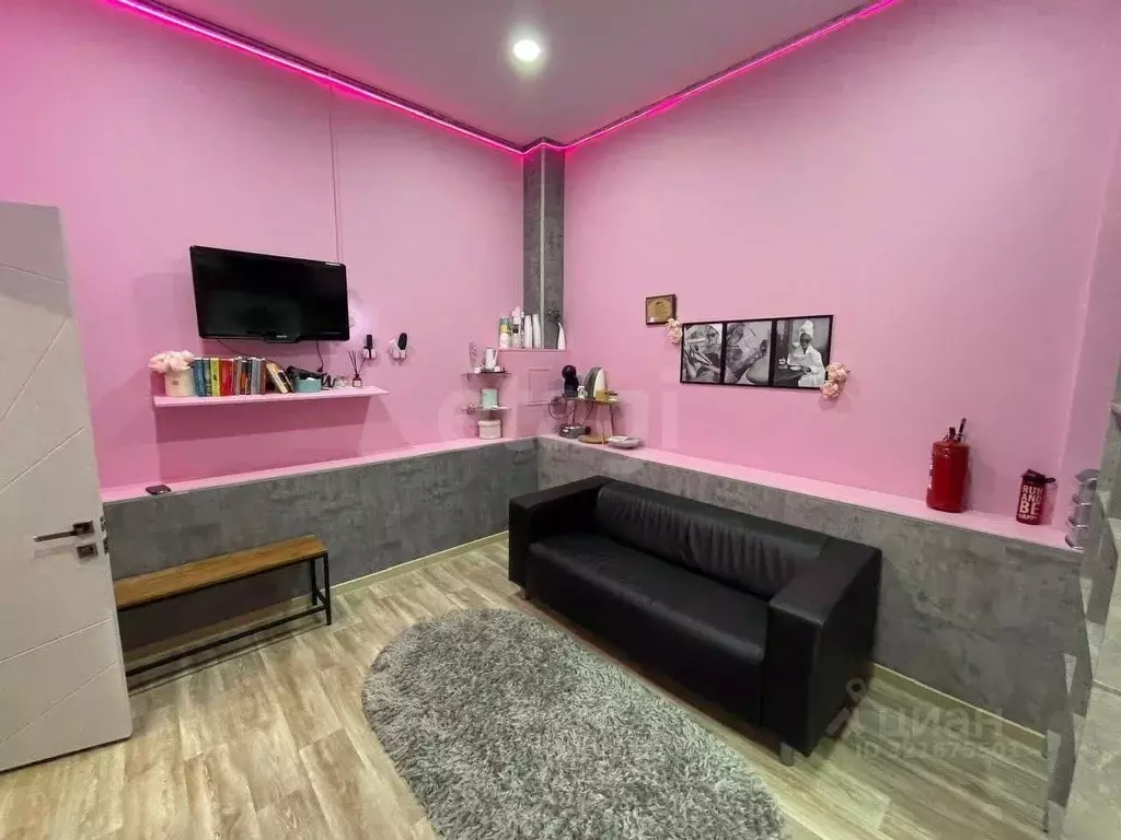 Офис в Сахалинская область, Южно-Сахалинск Комсомольская ул., 293А (83 ... - Фото 1