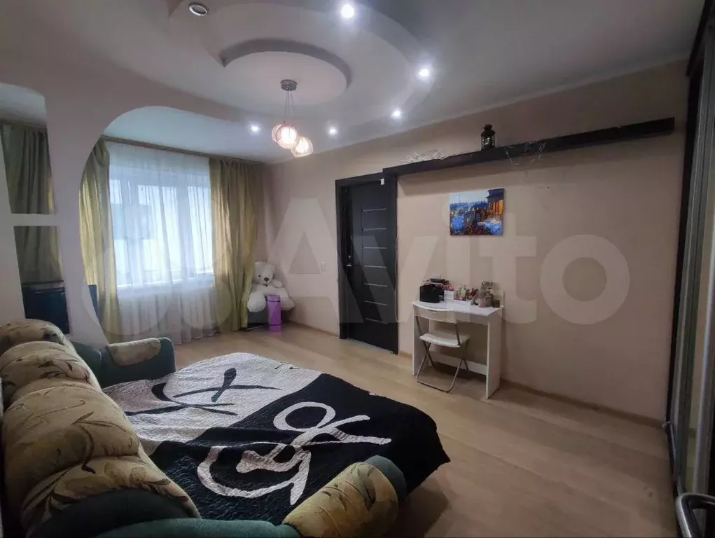 2-к. квартира, 42 м, 1/9 эт. - Фото 1