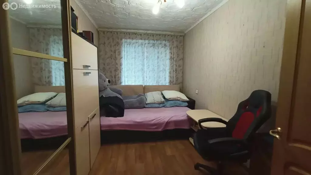 3-комнатная квартира: Орёл, улица Маринченко, 1 (58 м) - Фото 1