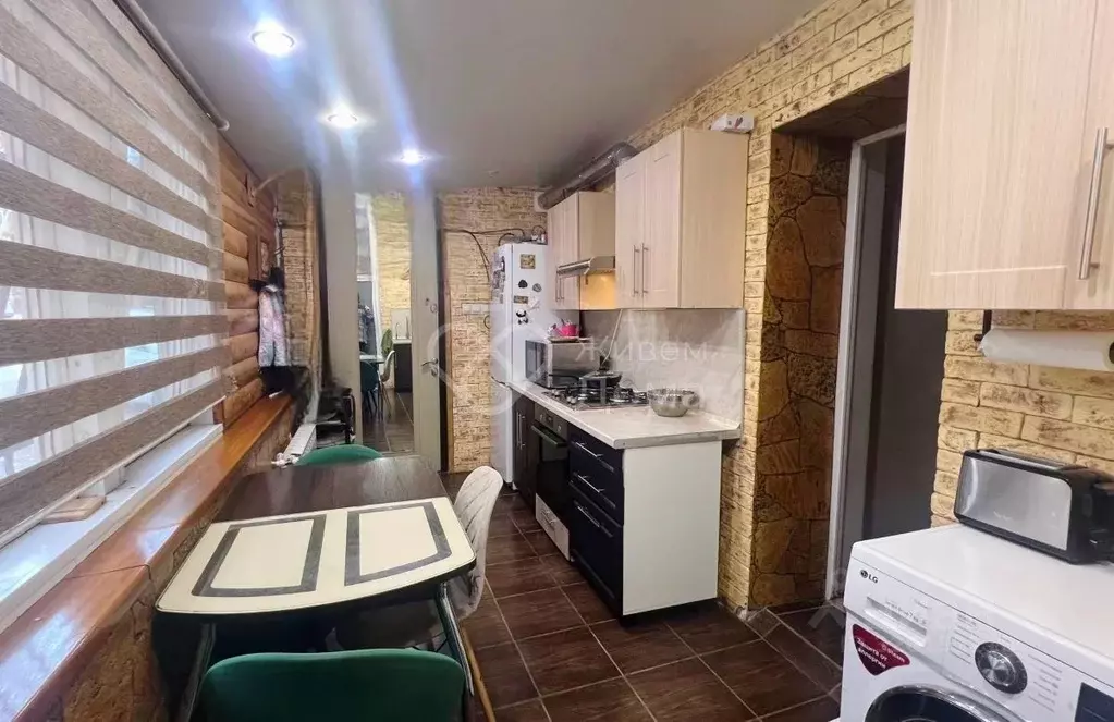 Дом в Волгоградская область, Волгоград Пермская ул. (102 м) - Фото 2