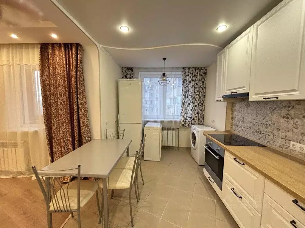 2-к кв. Саратовская область, Саратов ул. Имени И.В. Мичурина, 18/68 ... - Фото 1