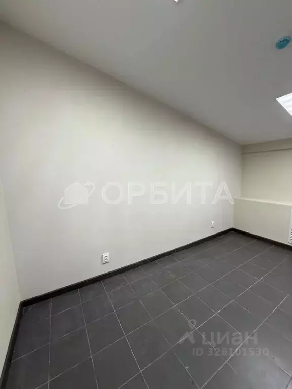Офис в Тюменская область, Тюмень ул. 50 лет Октября, 120 (12 м) - Фото 2