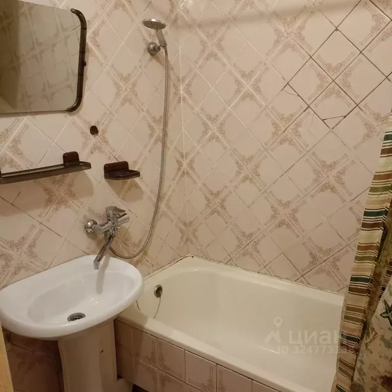 3-к кв. Белгородская область, Старый Оскол ул. Хмелева, 4 (64.0 м) - Фото 2