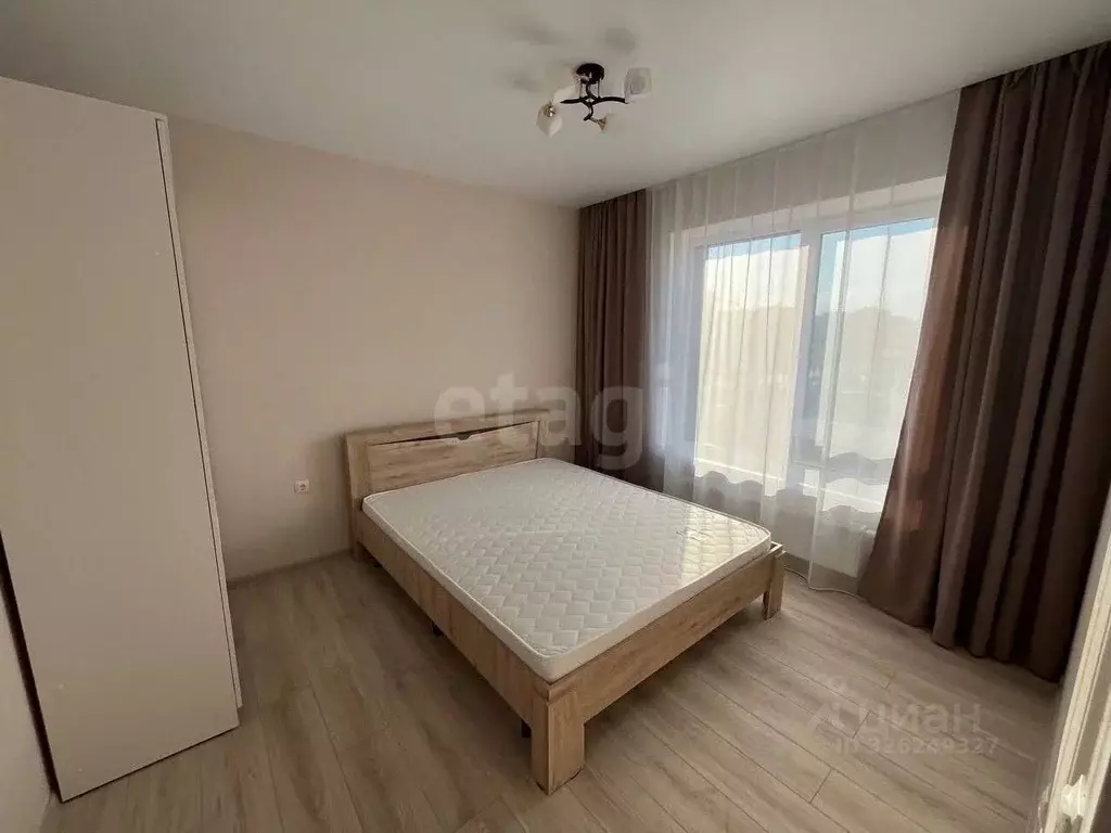 1-к кв. Тюменская область, Тюмень ул. 50 лет Октября, 63Г (46.0 м) - Фото 1