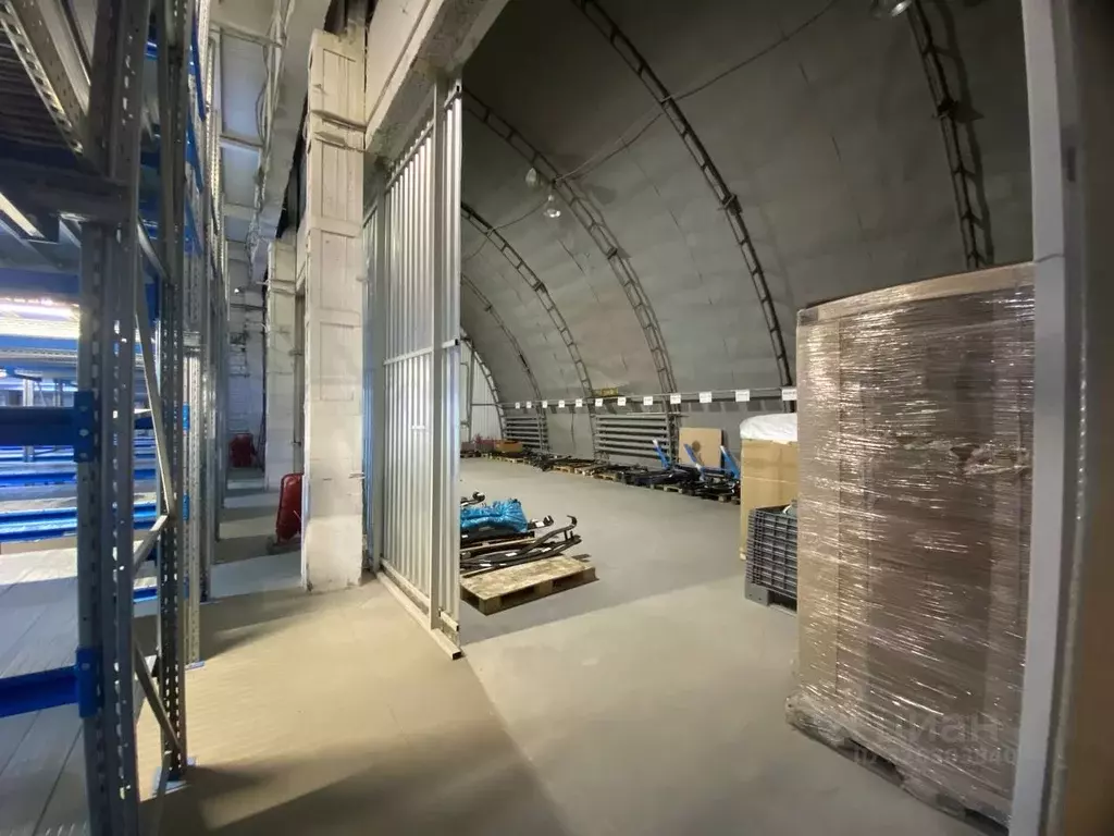 Склад в Свердловская область, Екатеринбург ул. Фронтовых Бригад, 15/4 ... - Фото 2