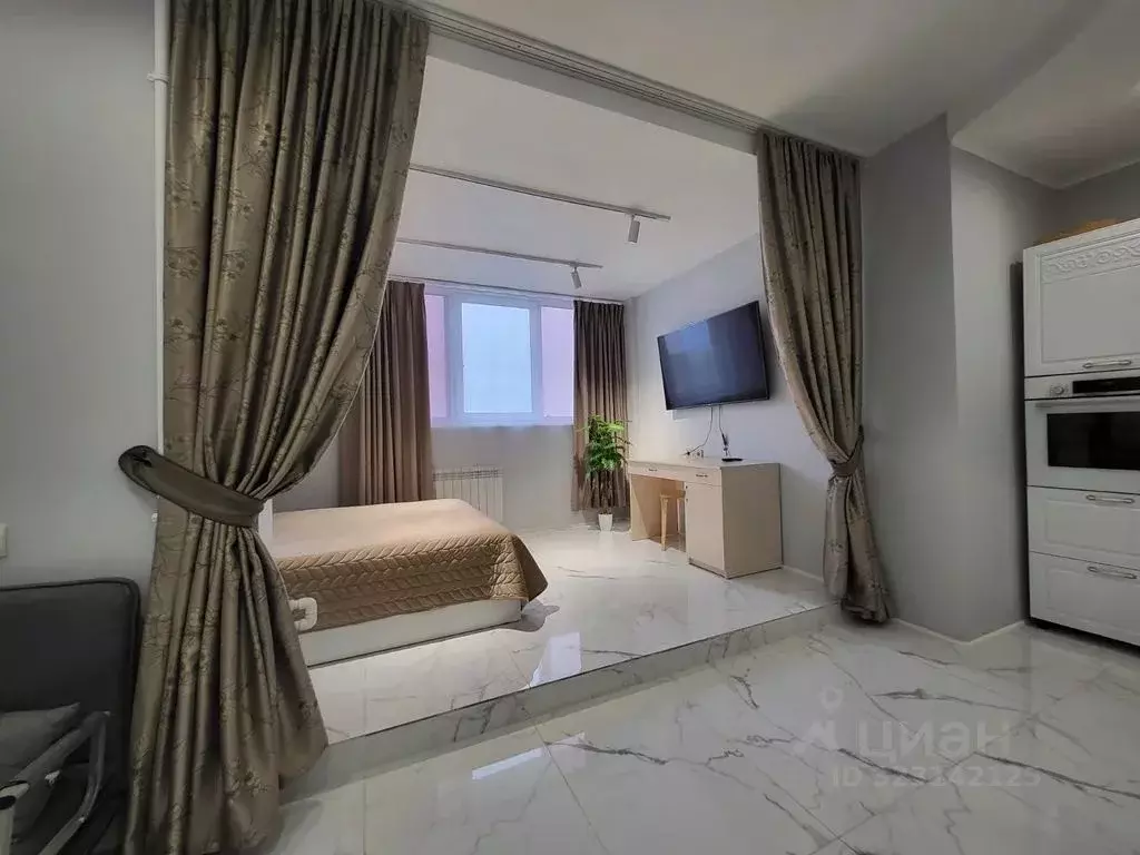 1-к кв. Саха (Якутия), Якутск ул. Короленко, 25 (51.0 м) - Фото 1