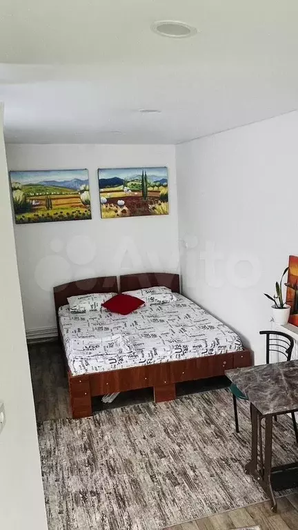Комната 25 м в 1-к., 2/2 эт. - Фото 0