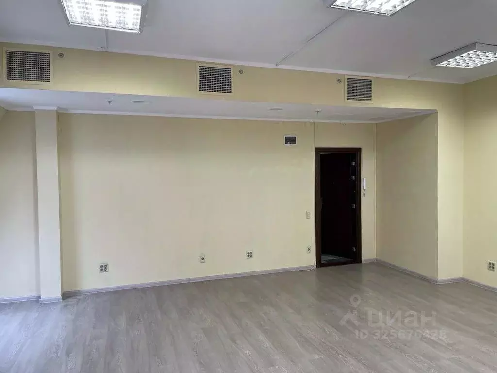 Офис в Калужская область, Калуга ул. Кирова, 15/43 (60 м) - Фото 2