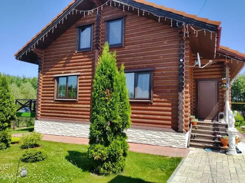 Дом в Самарская область, Кинель-Черкассы с/пос, с. Кинель-Черкассы ул. ... - Фото 1