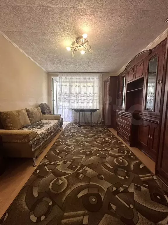 2-к. квартира, 50 м, 1/5 эт. - Фото 1