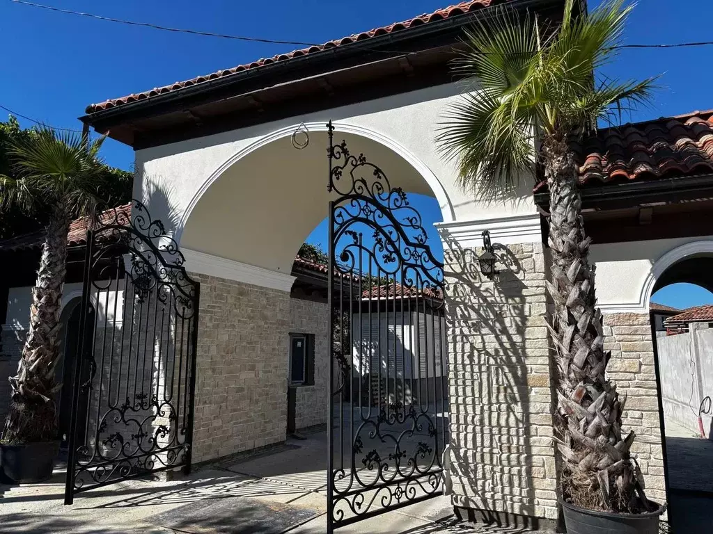 Дом в Краснодарский край, Сочи городской округ, с. Верхневеселое ул. ... - Фото 2