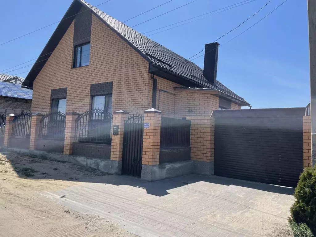 Коттедж в Воронежская область, Лиски городское поселение, Калач хут.  ... - Фото 0