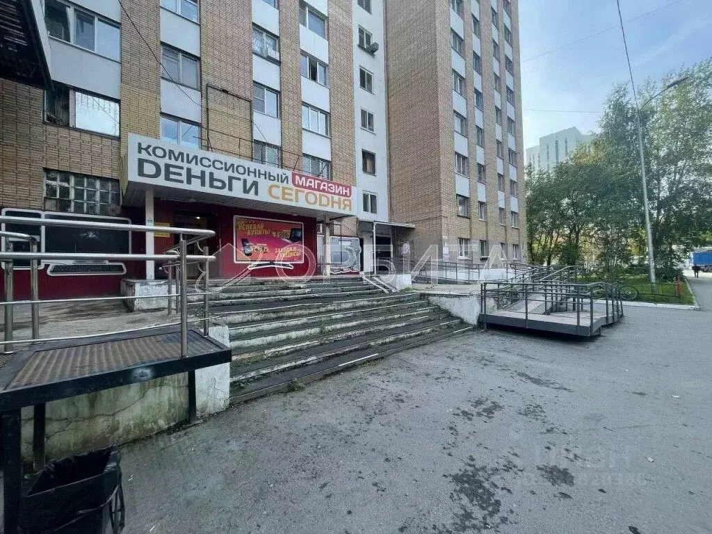 Помещение свободного назначения в Тюменская область, Тюмень ул. ... - Фото 1